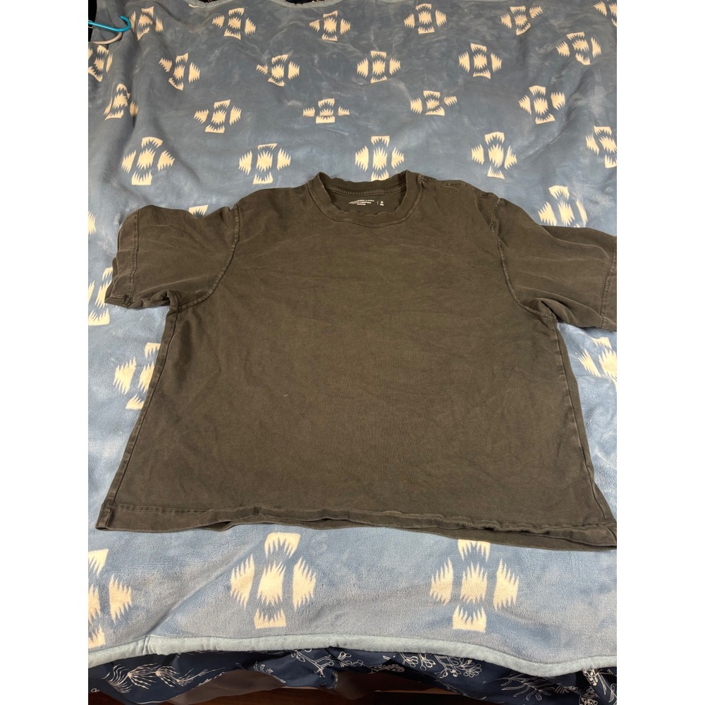 Abercrombie & Fitch Mens Premium Essentials Cropped T-Shirt Washed Black M